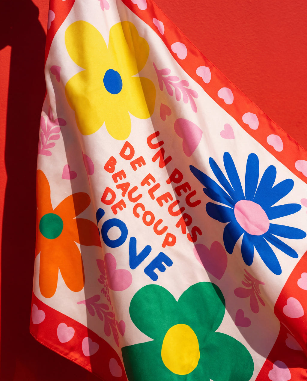 FOULARD - FLEURS ET LOVE