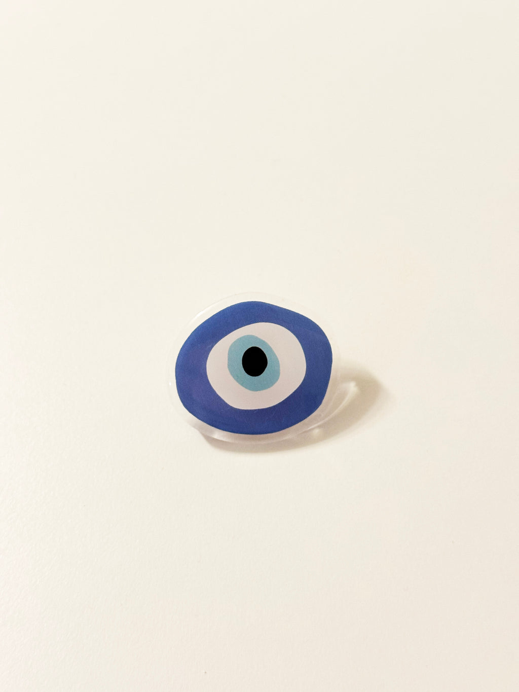 Pin's Porte moi bonheur
